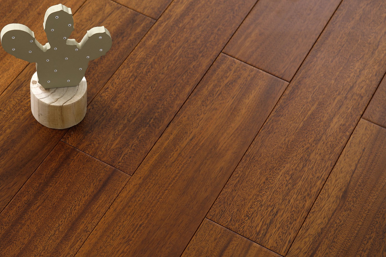 _H4A1373_眸目压缩