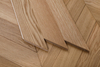 Indoor Luxury Fishbone Floor Natural Veneer Engineered Flooring Lock Oak Walnut 15mm Thickness Engineered Wood Flooring