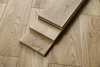 Europe Import White oak Solid wood flooring Log color Moisture-proof stable Indoor hardwood floor