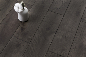 2023 new solid wood floor oak walnut color T&G wear-resistant moisture-proof indoor floor