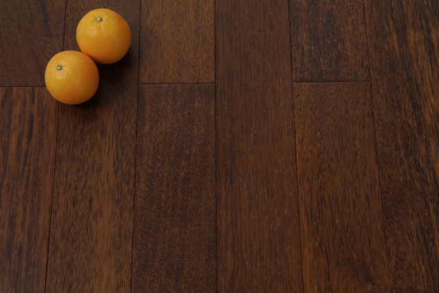 Indoor Hardwood Floor Wear-resistant Moisture-proof 610mm Length Supports Customization Merbu Wood Flooring 18mm