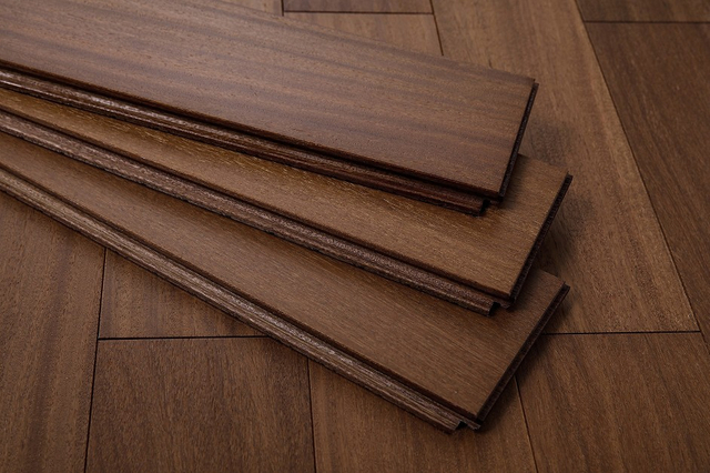 2024 new walnut solid wood floor lock wood floor for bedroom living room Interior designer