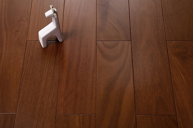 South American Cumaru Solid Wood Flooring For Home Lock Or T&G Multi Style Interior Floor Decoration 