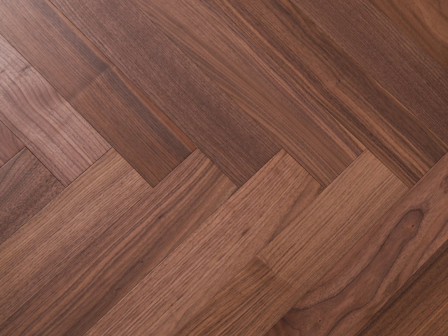 Indoor Herringbone E0 Engineered Wood Flooring