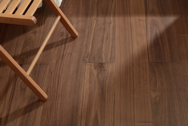 Studio Multilayer Fireproof Engineered Wood Flooring