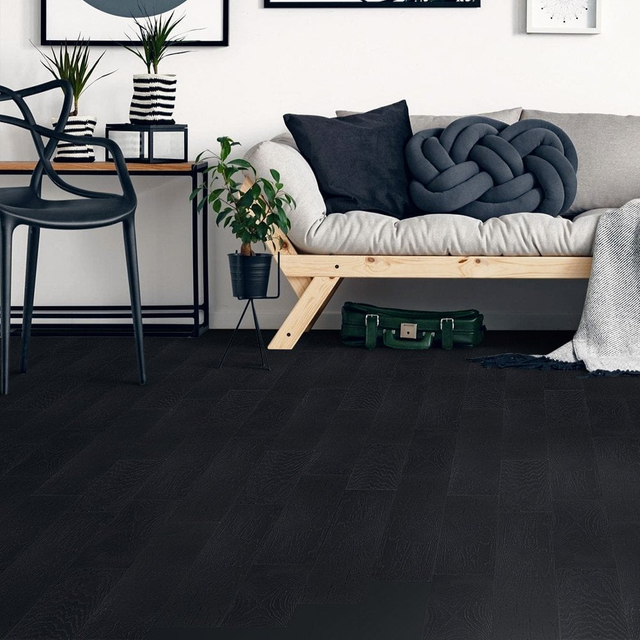 Black European Oak Engineered Wood Flooring Indoor Living Room Click Brushed Veneer