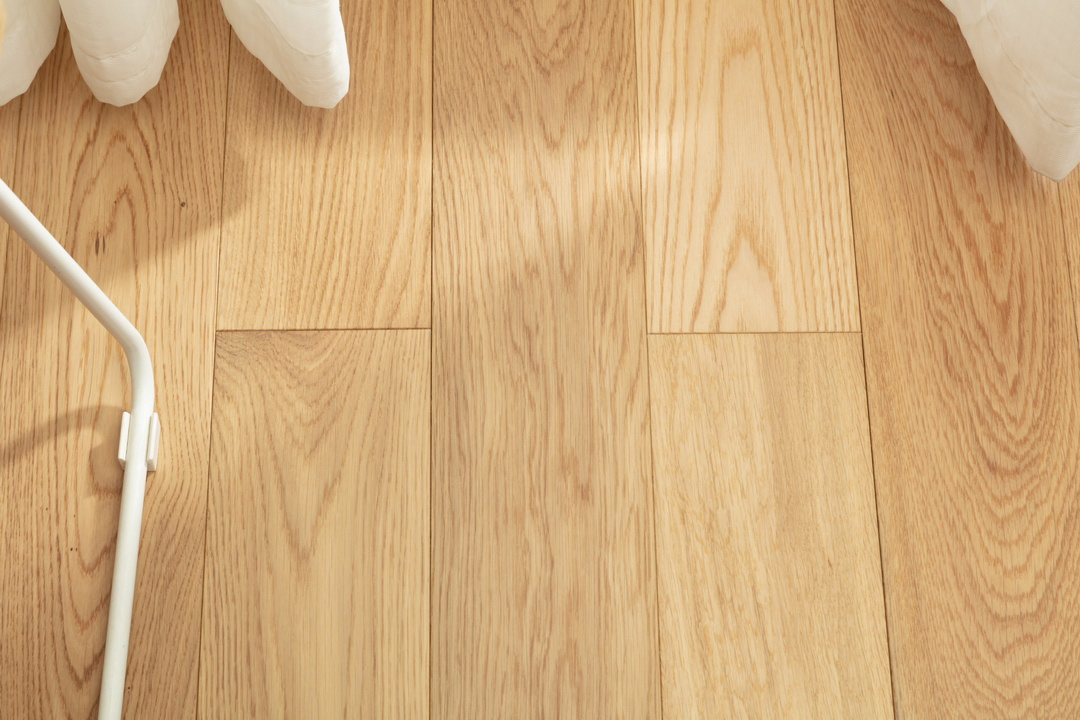 <strong>ECO paint</strong> <div><strong>Free of formaldehyde</strong></div> 