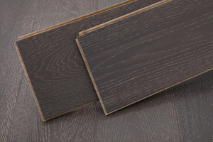 Cafe Shop Decoration Designer Recommends Engineered Wood Flooring